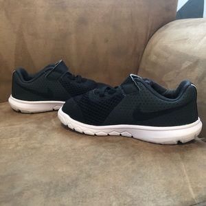 Toddler Nike shoes